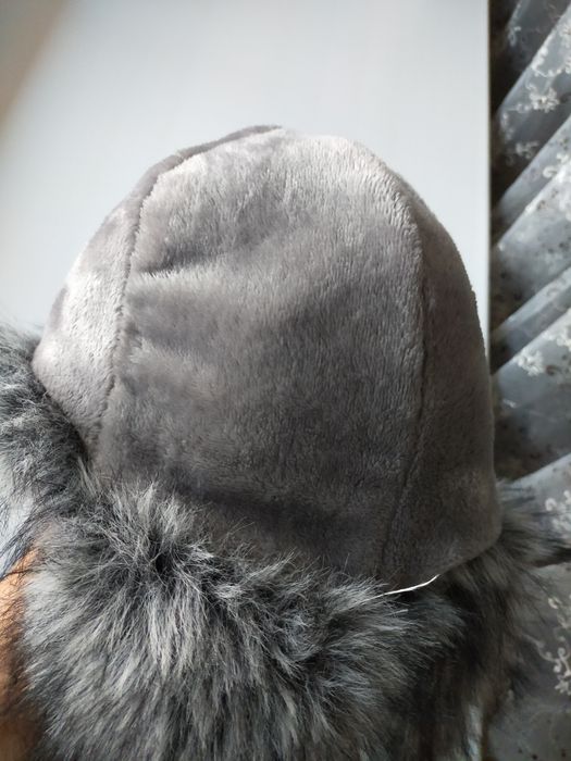 Меховая шапка для девочки