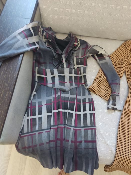 Продам платье женское