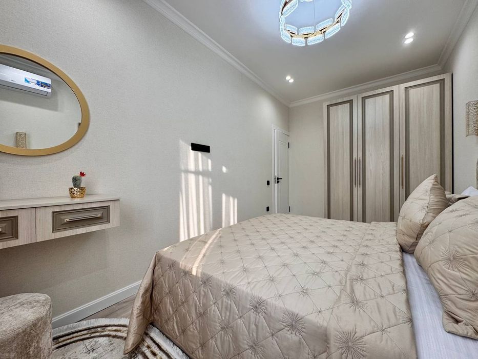 Ул.Мустакилик НБУ 4х комнатная 75м² новый евро ремонт с мебелью