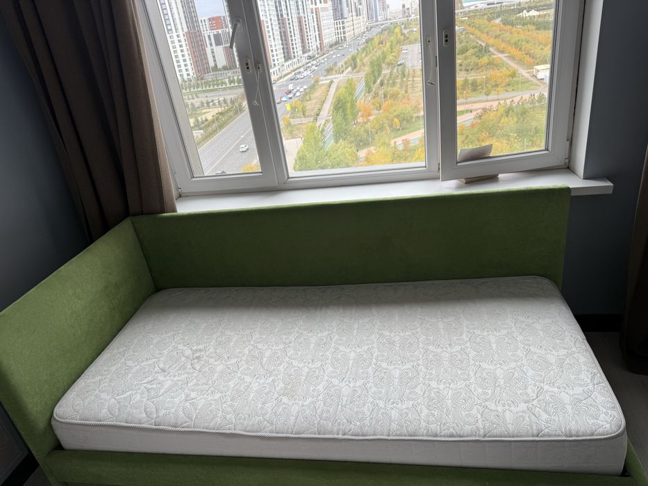 Продаю Кровать- тахта