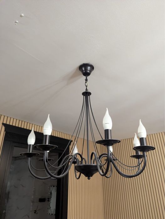 Продам срочно люстры