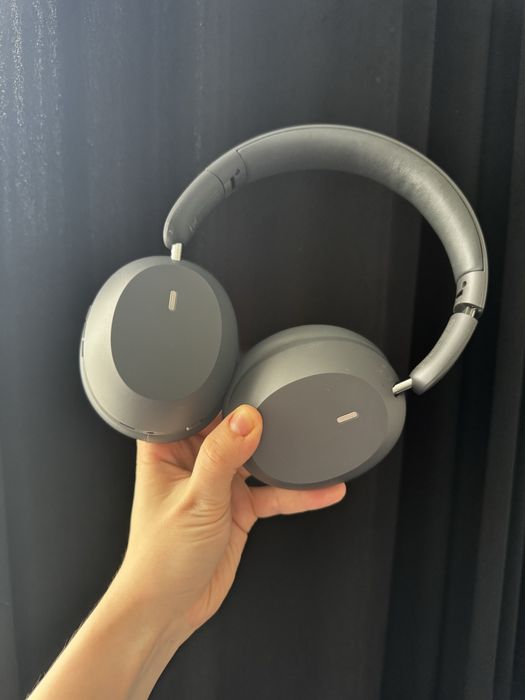 Продаю наушники baseus 35 max