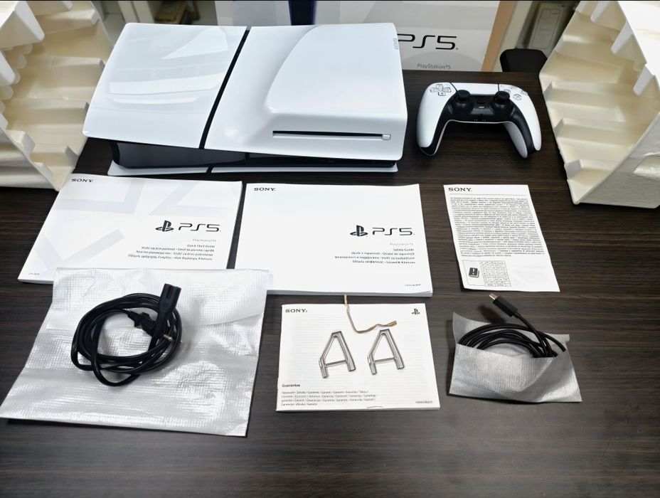 КАТО НОВ 1TB Sony Playstation 5 ЗОРА Гаранция 2026 / PS 5