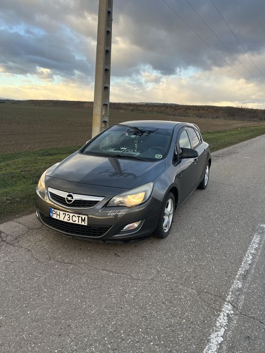 Vand opel astra j