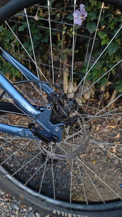 Bicicleta MTB Rockrider EXPL 100 modificat