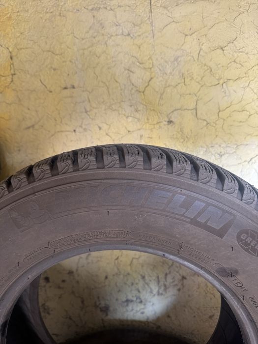 Зимние шины Michelin 225/70/16