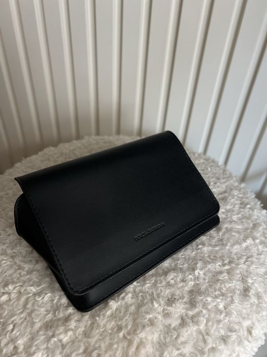 Слънчеви очила на Dolce & Gabbana с кутия