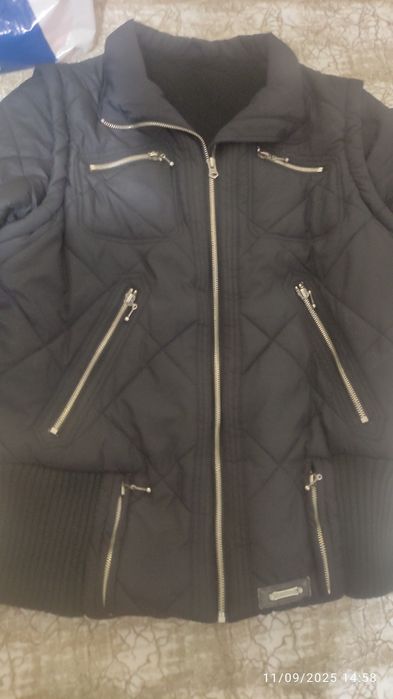 Зимно яке,черно с каракул