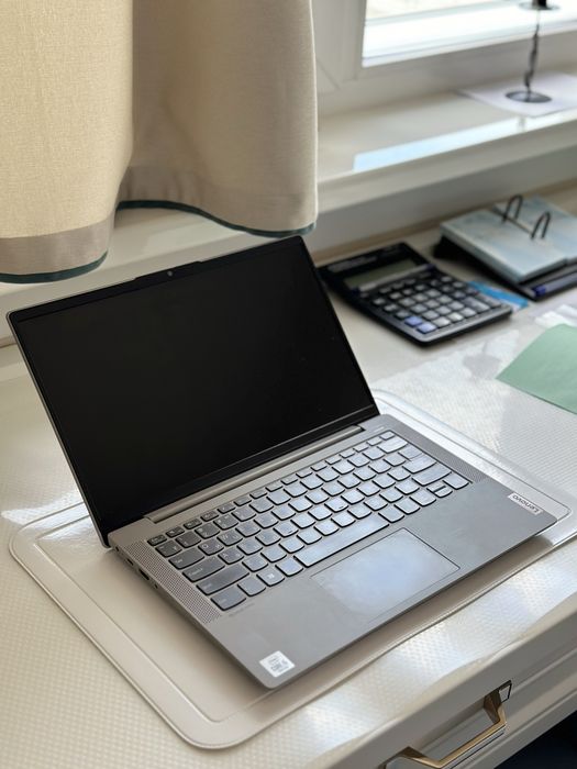 Продаю ноутбук Lenovo