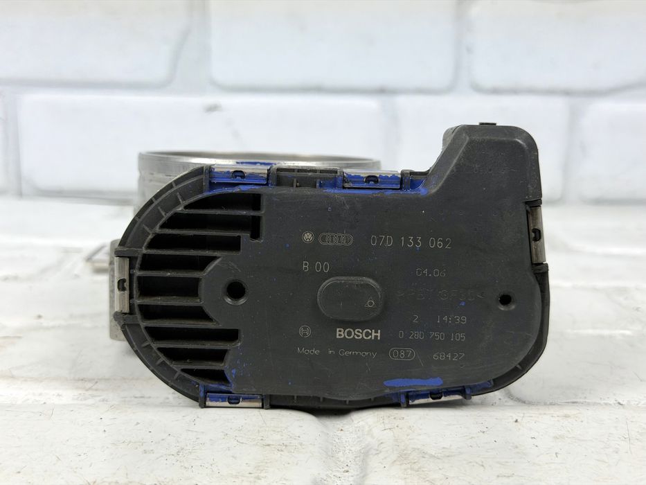 Дросел клапа AUDI 07D133062