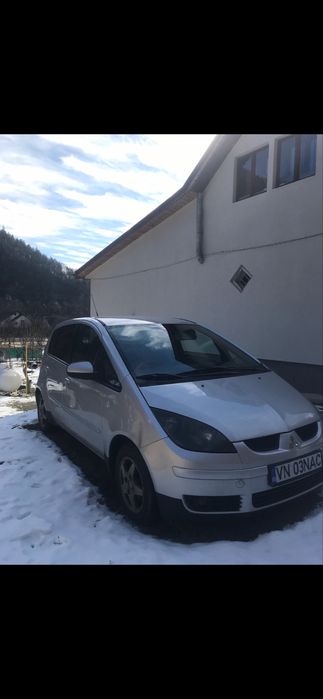 Mitsubishi colt - unic proprietar de nou