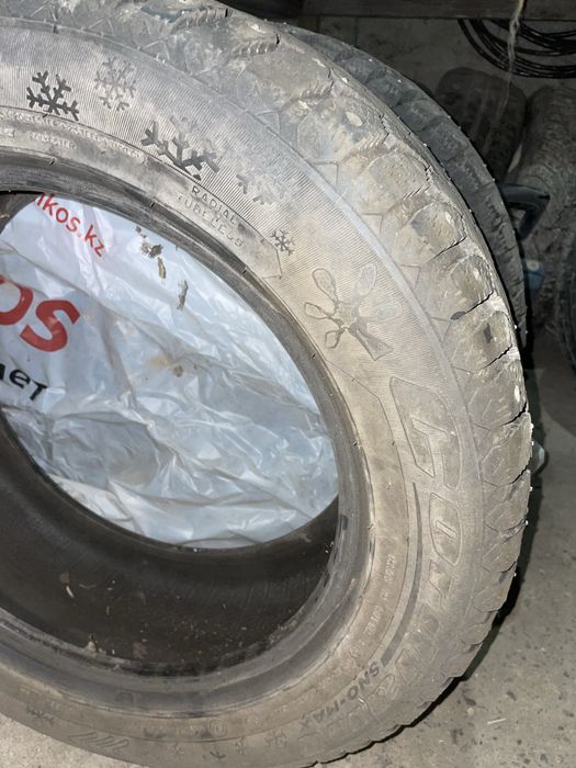 Покрышки R16 215:55