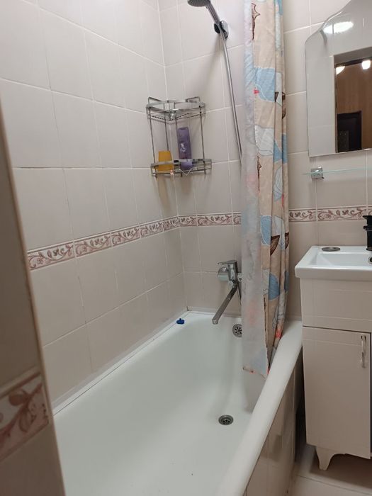 Сдаю 3х комнатную квартиру Ц-1