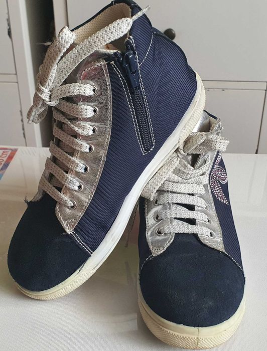 Tenisi inalti fete firma Stups marimea 32