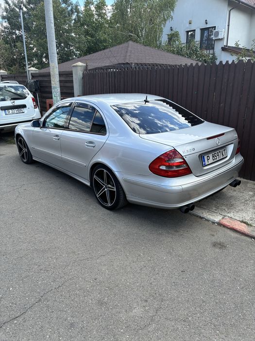 Dezmembrari Mercedes e-class w211