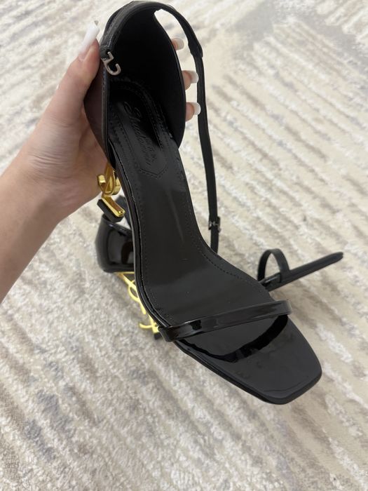 Продается туфли ysl