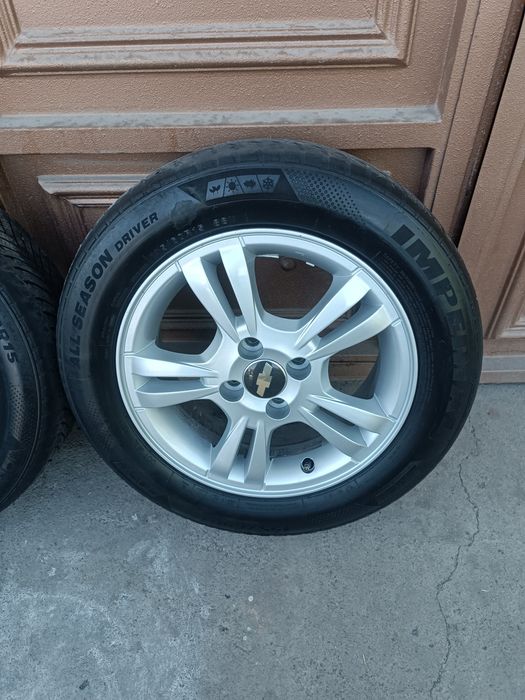 Nexia 3 Saka Diska Balon Sotiladi holati yaxshi 195 60 R15
