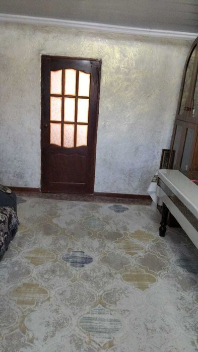 Продам дом, 8 соток, имеется зал, кухня, спальня, санузел