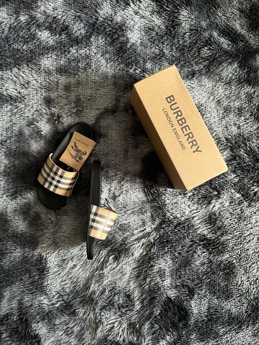 тапочки от burberry