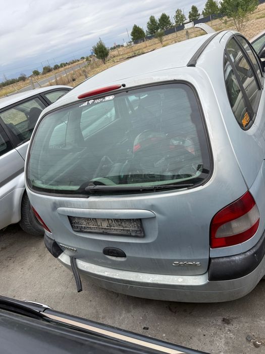 На части Renault Megane Scenic  / Рено Меган Сценик 1.6i - 2.0i - 1.9d