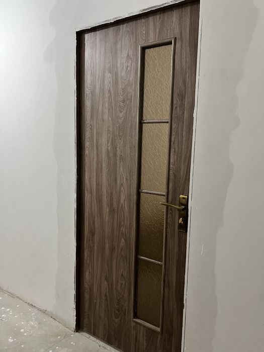 Есиктер сатылады срочно!