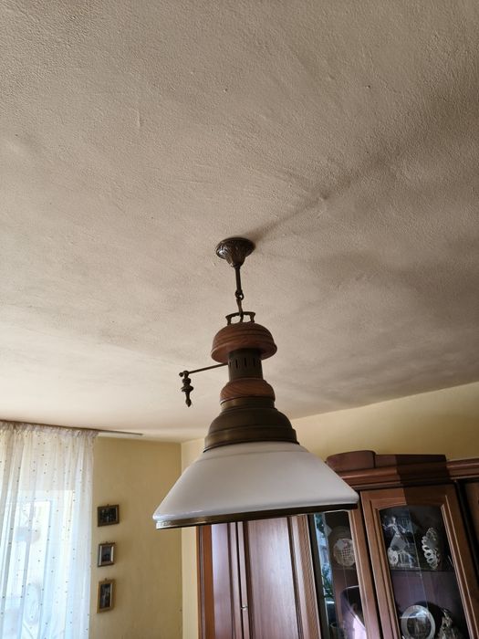 Candelabru din lemn , alama cu opalina