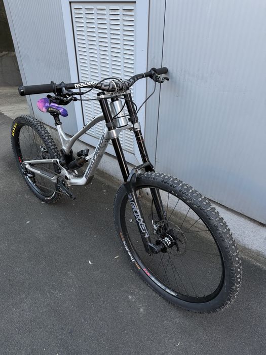 Nukeproof Dissent 297 Mulet 2023 custom