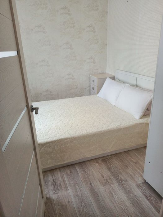 Сдаю 2 ком квартиру центр города