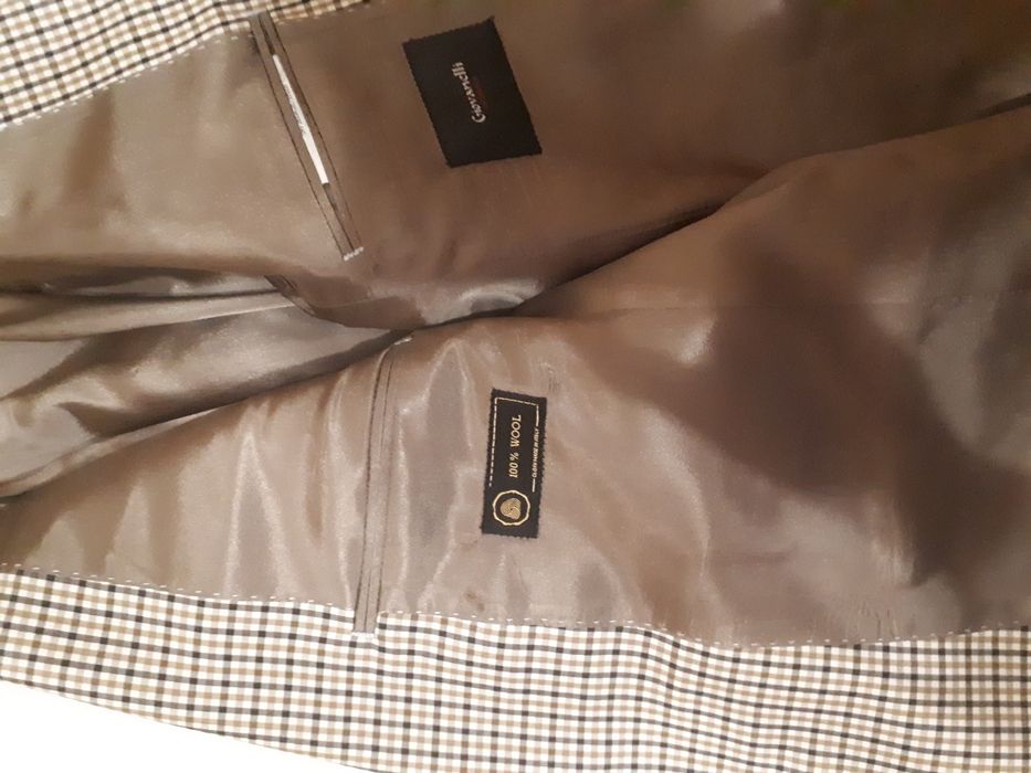 Костюм стильный !