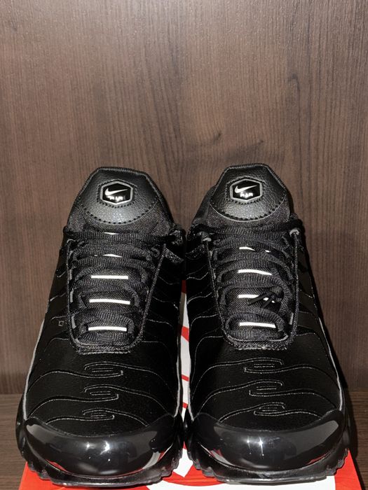 Nike Air Max Plus Triple Black "Leather" - 42,43,44,45