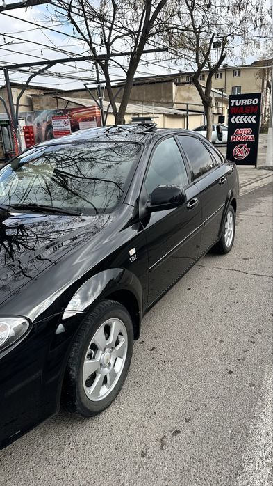 Srochno 2023 jentra avtomat lyuk qora gbo Moshina 1 qo’l 40.000 probek