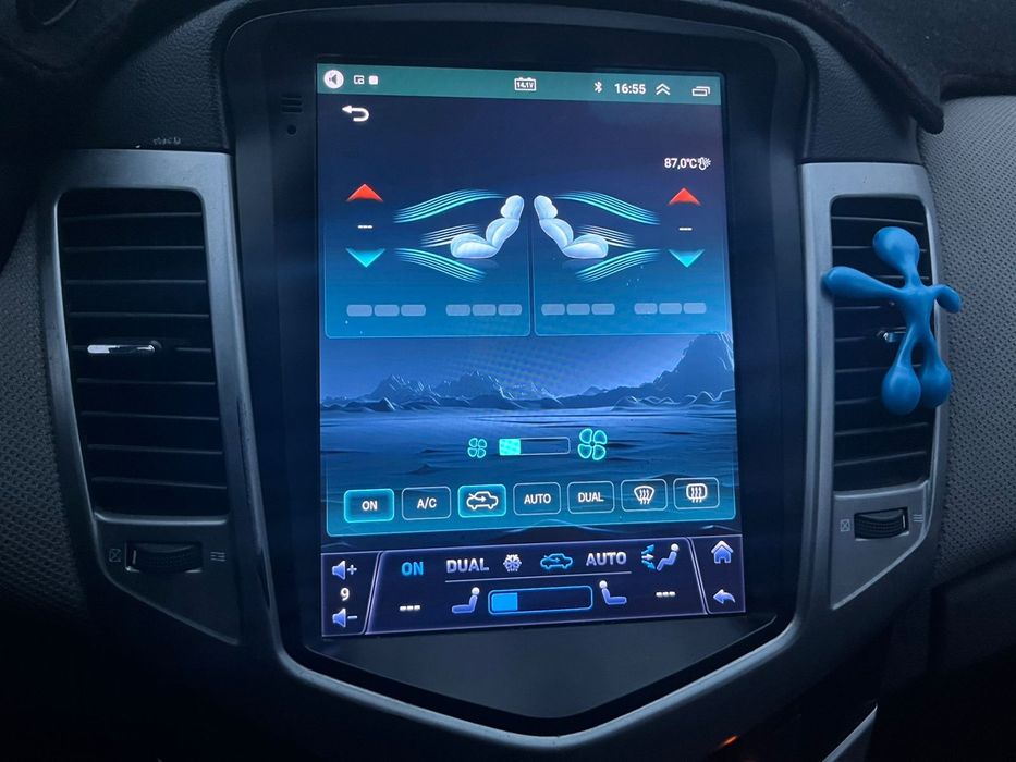 Продам chevrolet cruze