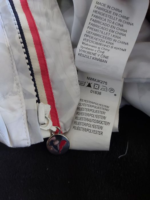 Мъжко пухено яке Rossignol размер L 52,90%пух 10 пераPrint ,отнаменти