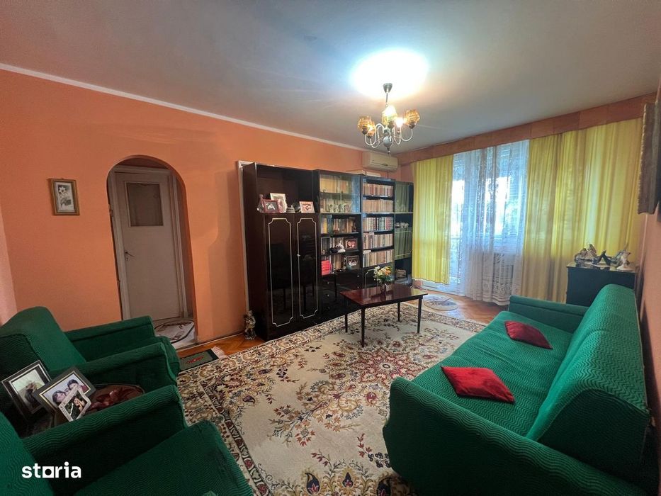 vand apartament cu 2 camere M19 pret 60.000 euro neg