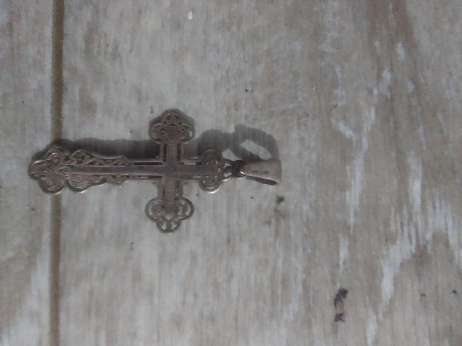 Крест серебряный