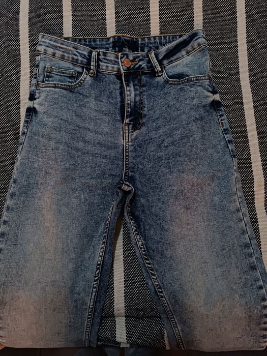 Джинсы Slim брендовые 36 р женские