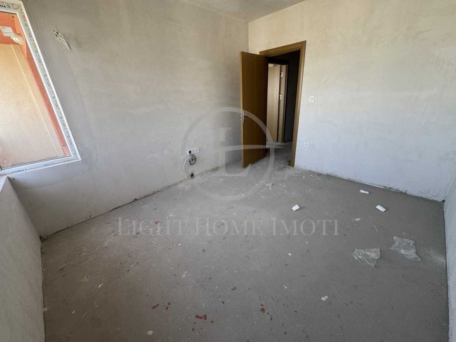 Продава се Двустаен апартамент в Пловдив, Тракия - 60 кв.м за 1359 €/кв.м - Снимка #4