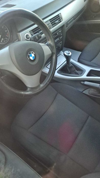 De vanzare BMW E90 320i