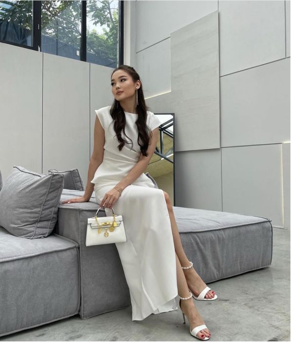 Вечернее белый платье. Размер S-42