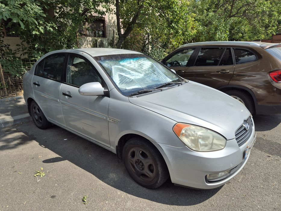 HYUNDAI Accent 2006 — imagine 2
