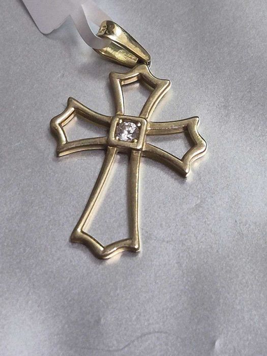 cruce din aur 1,67gr(m3) staramanet