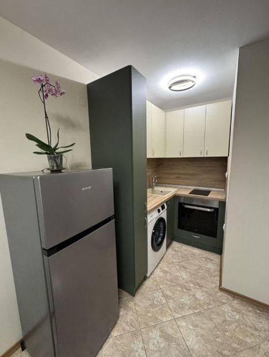 Двустаен апартамент, под наем, Център