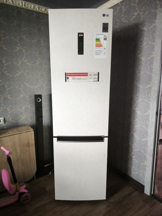 Срочно продается холодильник