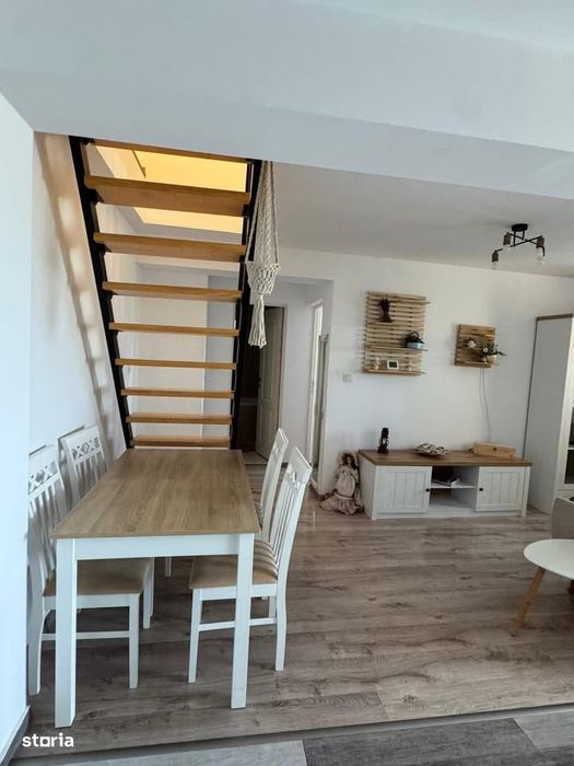 Apartament tip mansardă , finisată, mobilată, pe 2 nivele , 70 mp — fotografia 3