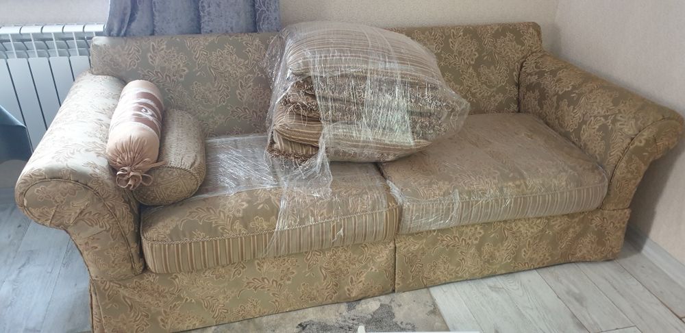 Диван 3-х местный