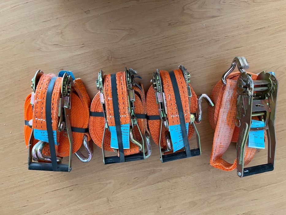 Колани тресчотка нови