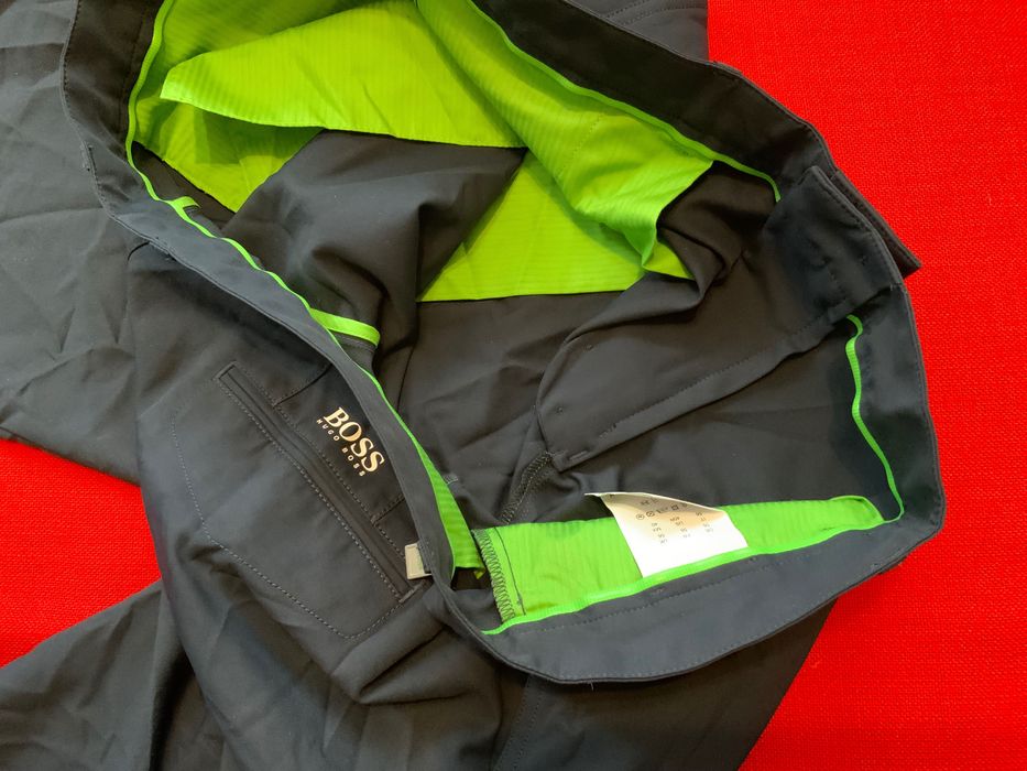 Hugo Boss-оригинален панталон 38 размер,хл