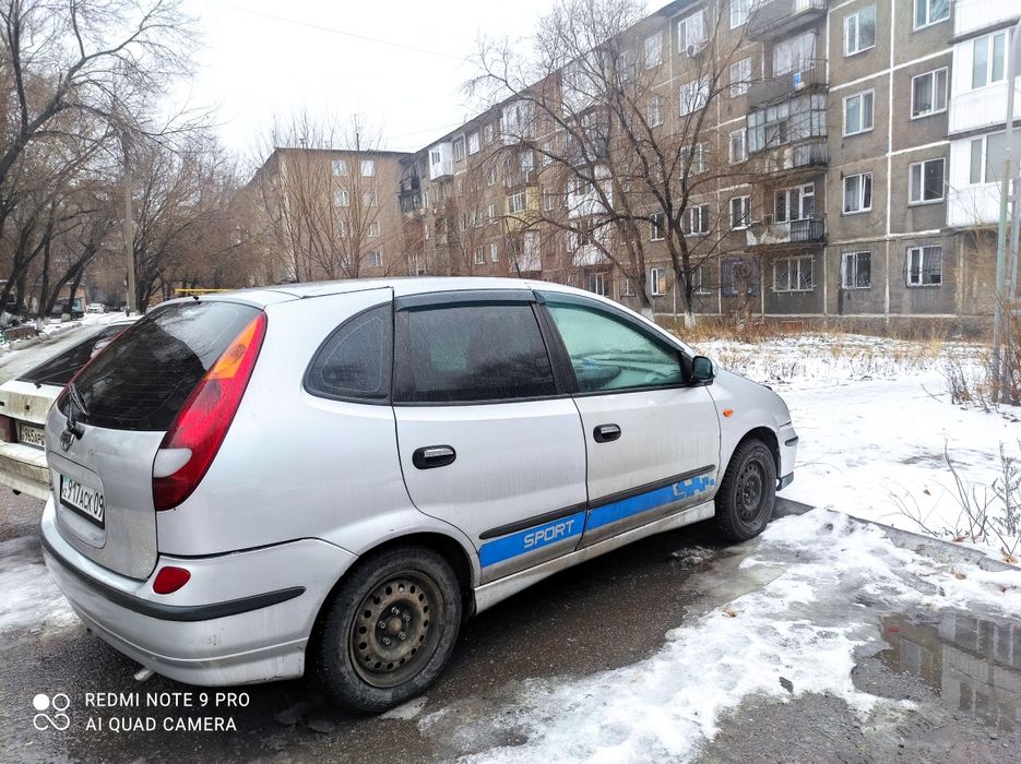 продам Ниссан Тино