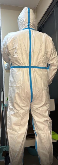 Одноразовый комбинезон оптом