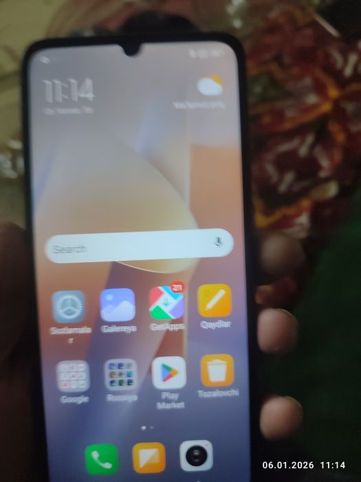 Redmi 13 с продам срочно